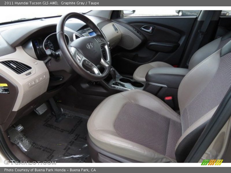 Graphite Gray / Taupe 2011 Hyundai Tucson GLS AWD