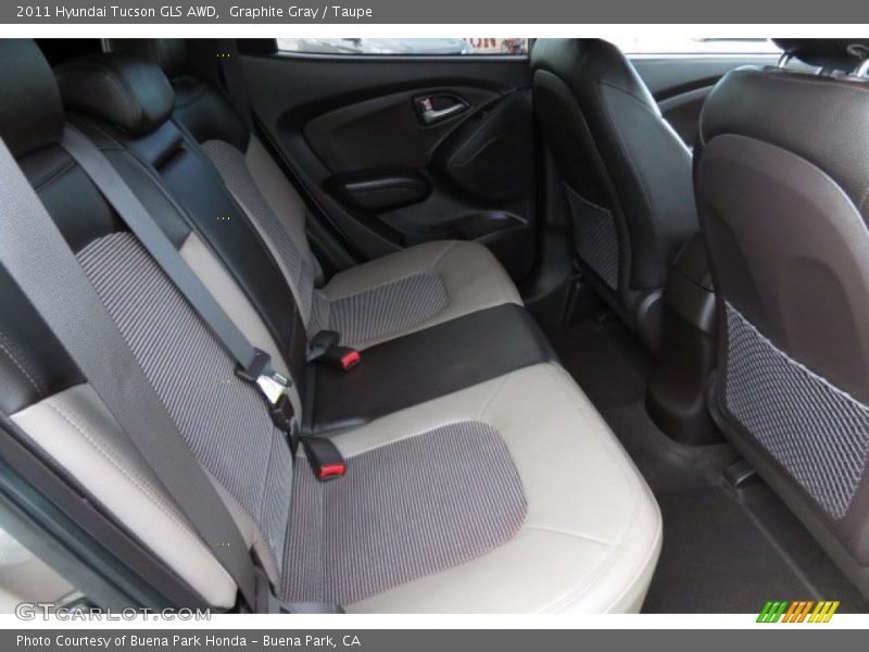 Graphite Gray / Taupe 2011 Hyundai Tucson GLS AWD