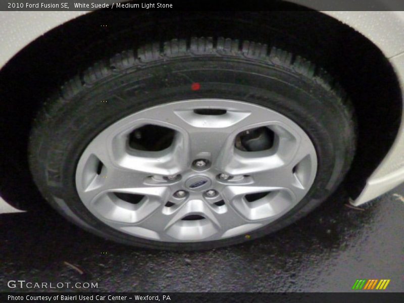White Suede / Medium Light Stone 2010 Ford Fusion SE