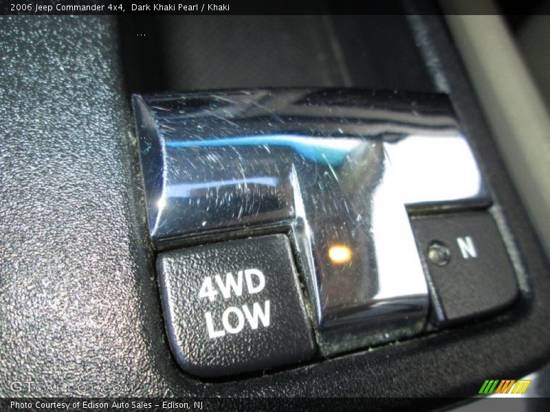 Dark Khaki Pearl / Khaki 2006 Jeep Commander 4x4