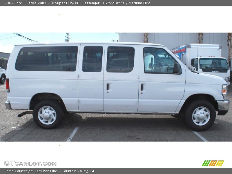 Oxford White / Medium Flint 2009 Ford E Series Van E350 Super Duty XLT Passenger