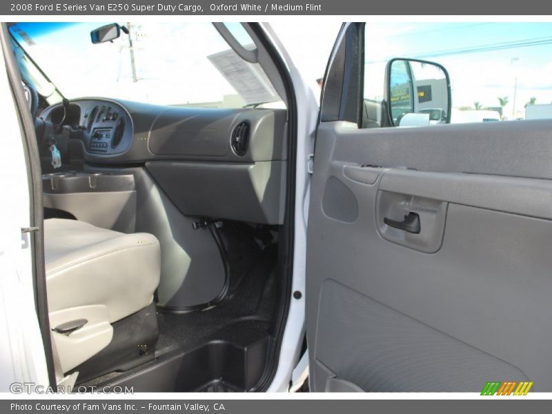 Oxford White / Medium Flint 2008 Ford E Series Van E250 Super Duty Cargo