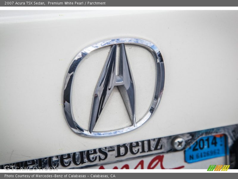 Premium White Pearl / Parchment 2007 Acura TSX Sedan