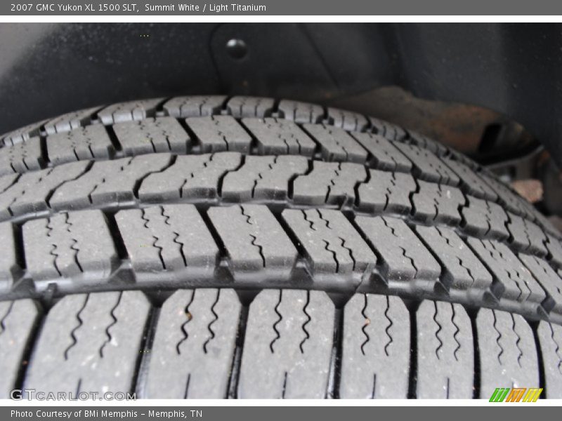Summit White / Light Titanium 2007 GMC Yukon XL 1500 SLT