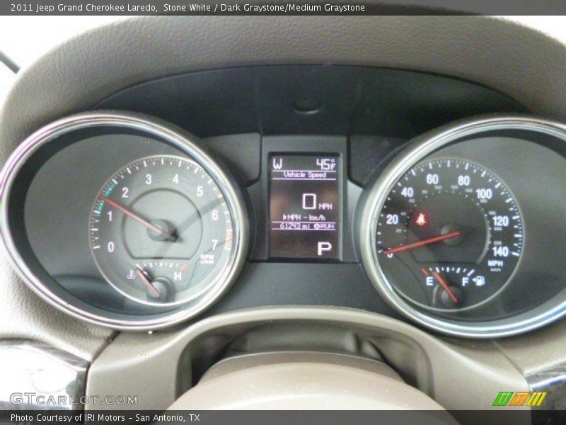 Stone White / Dark Graystone/Medium Graystone 2011 Jeep Grand Cherokee Laredo