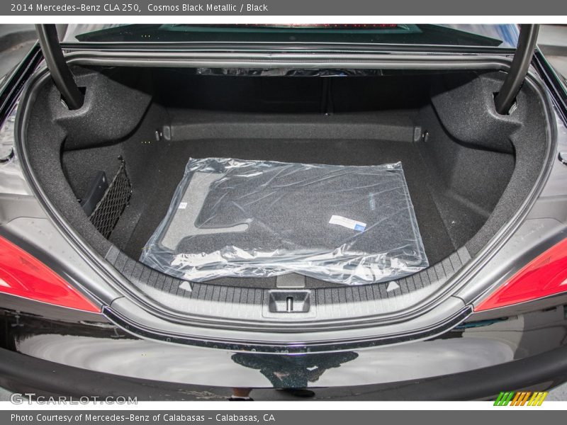 Cosmos Black Metallic / Black 2014 Mercedes-Benz CLA 250