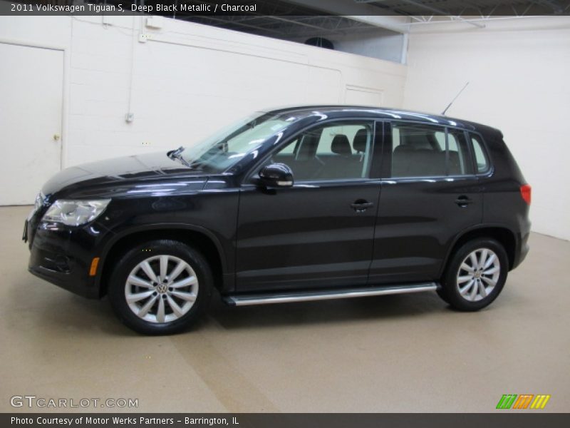 Deep Black Metallic / Charcoal 2011 Volkswagen Tiguan S