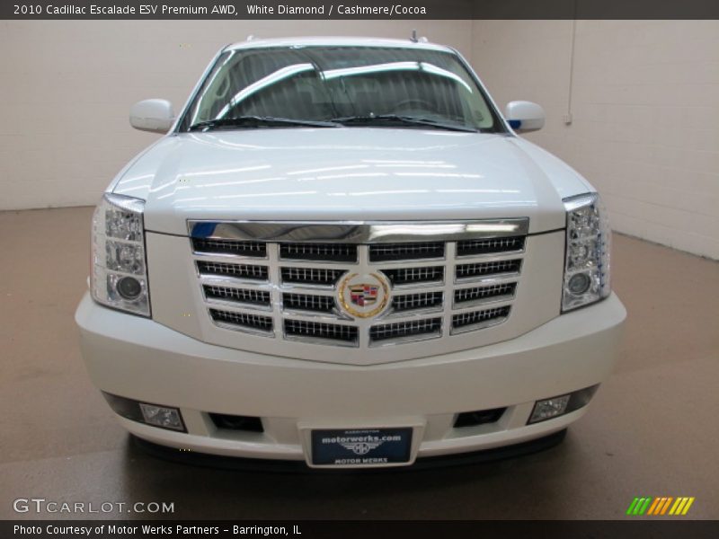 White Diamond / Cashmere/Cocoa 2010 Cadillac Escalade ESV Premium AWD