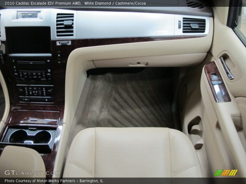 White Diamond / Cashmere/Cocoa 2010 Cadillac Escalade ESV Premium AWD