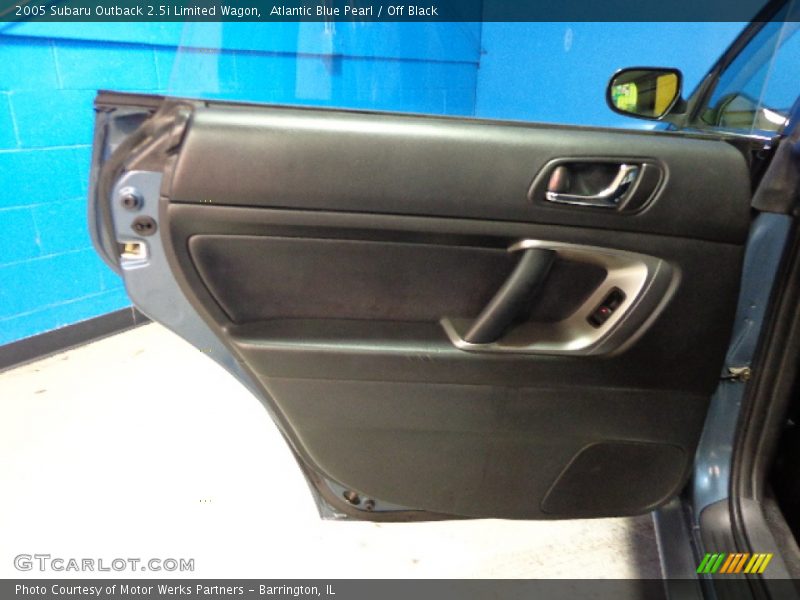 Atlantic Blue Pearl / Off Black 2005 Subaru Outback 2.5i Limited Wagon