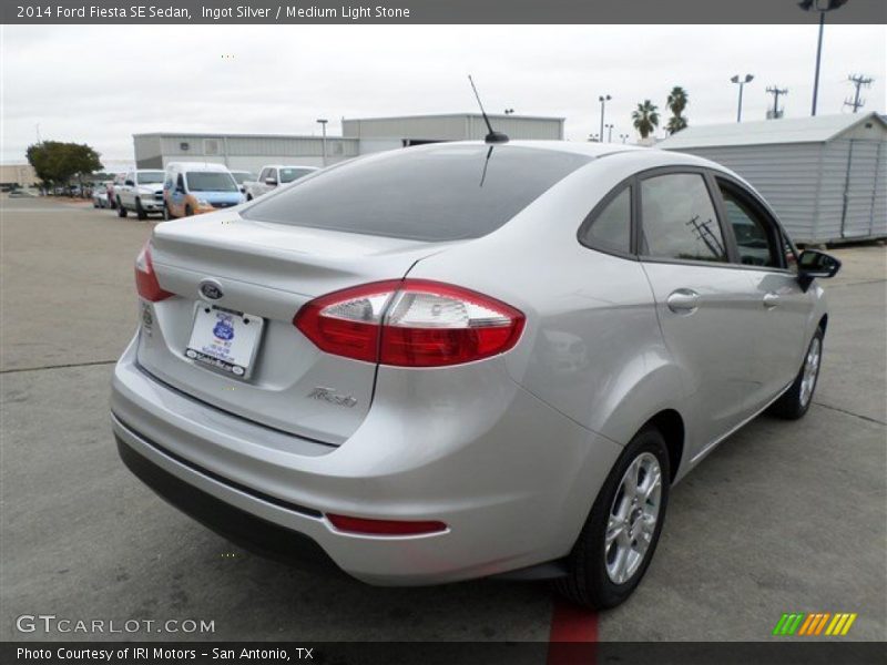 Ingot Silver / Medium Light Stone 2014 Ford Fiesta SE Sedan