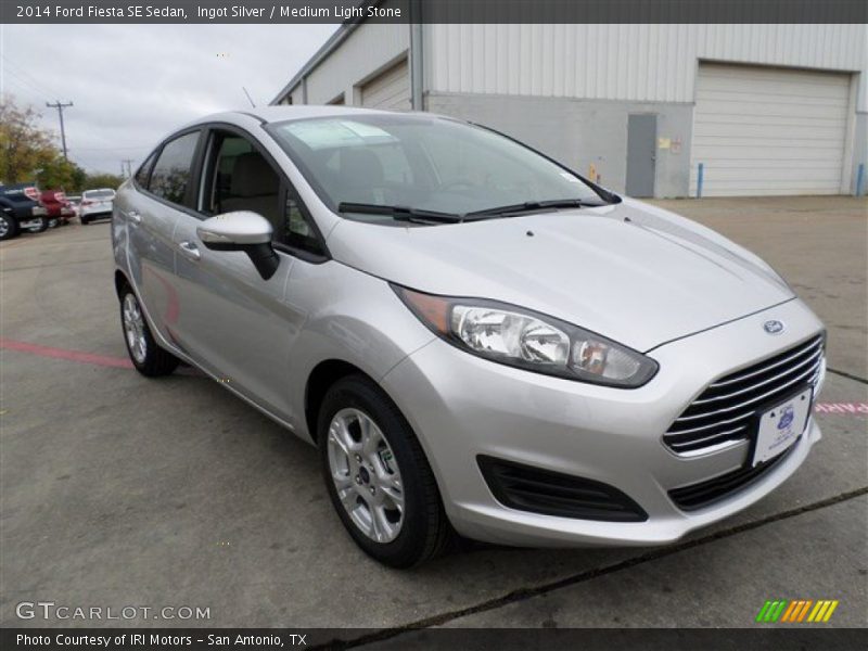 Ingot Silver / Medium Light Stone 2014 Ford Fiesta SE Sedan