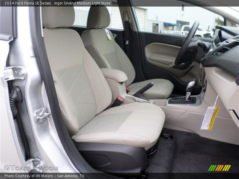 Ingot Silver / Medium Light Stone 2014 Ford Fiesta SE Sedan