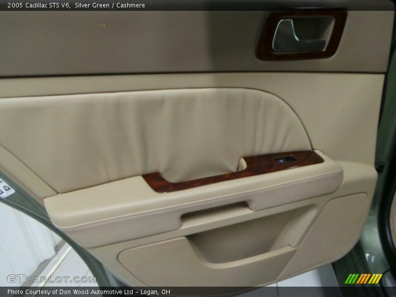 Silver Green / Cashmere 2005 Cadillac STS V6