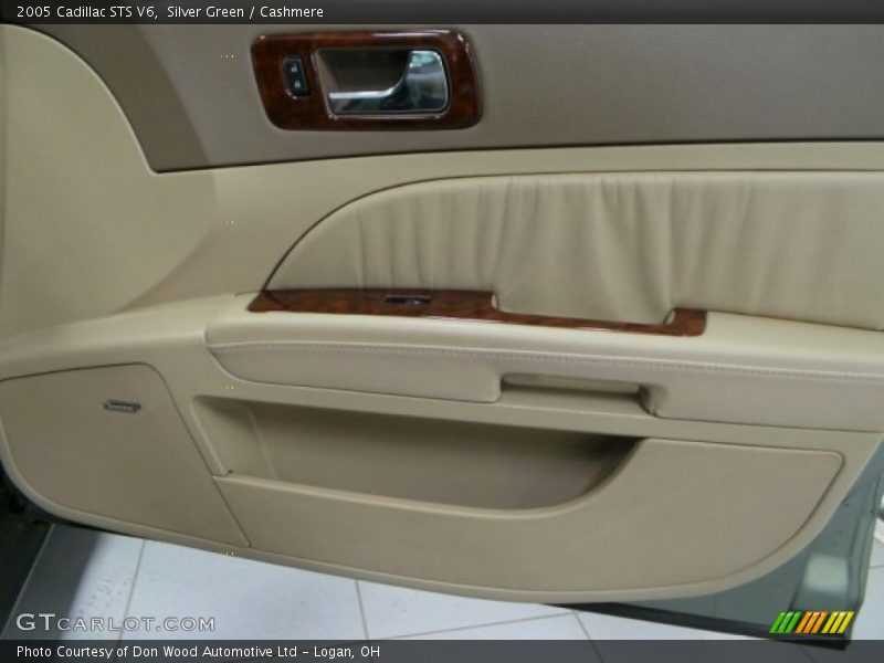 Silver Green / Cashmere 2005 Cadillac STS V6