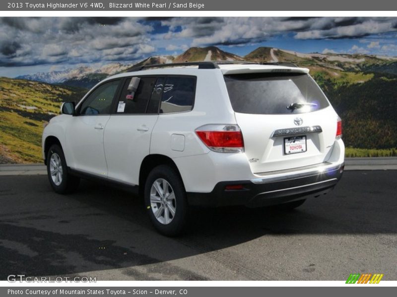 Blizzard White Pearl / Sand Beige 2013 Toyota Highlander V6 4WD