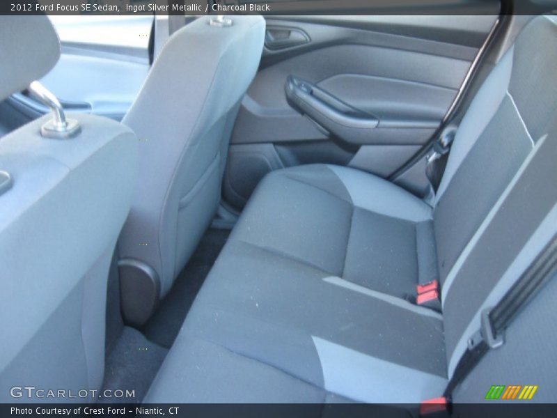 Ingot Silver Metallic / Charcoal Black 2012 Ford Focus SE Sedan