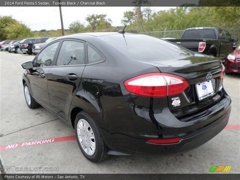 Tuxedo Black / Charcoal Black 2014 Ford Fiesta S Sedan