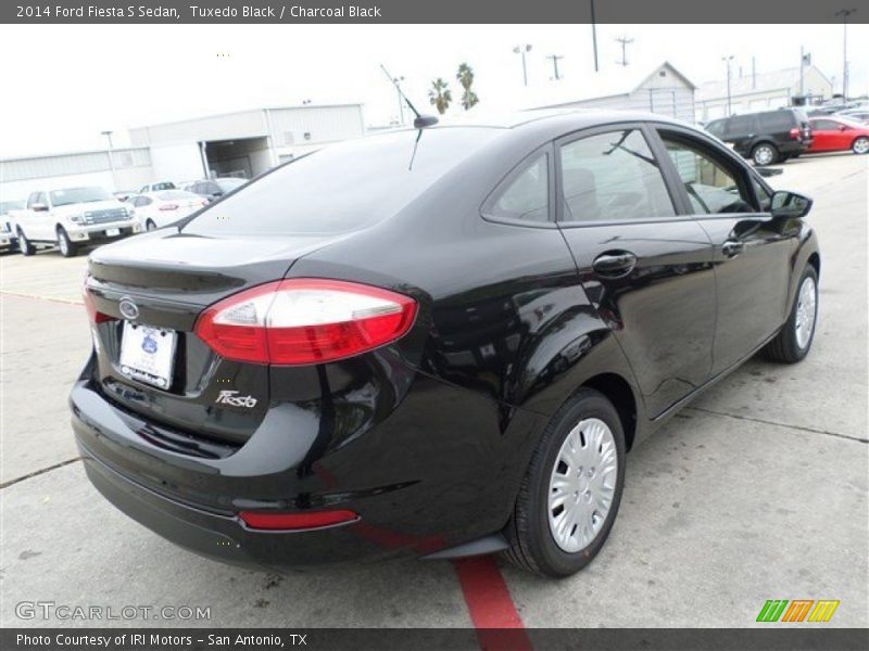 Tuxedo Black / Charcoal Black 2014 Ford Fiesta S Sedan