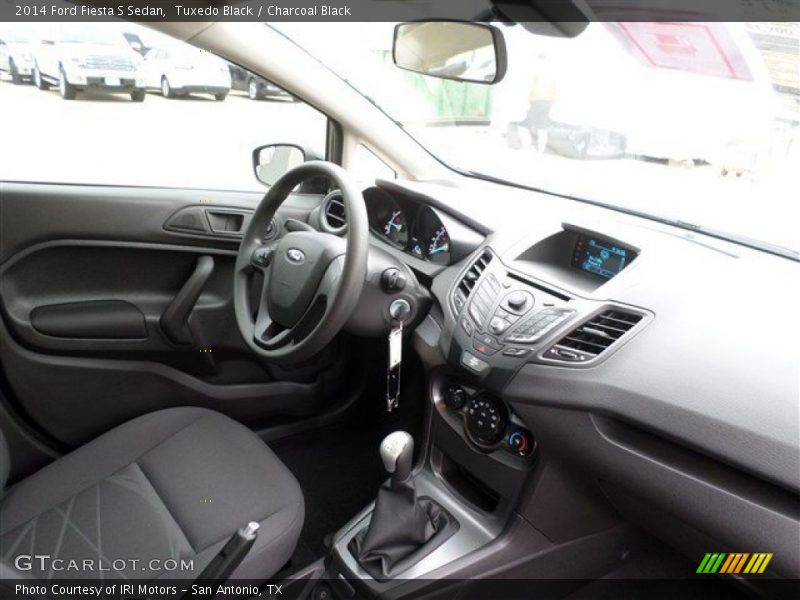 Tuxedo Black / Charcoal Black 2014 Ford Fiesta S Sedan