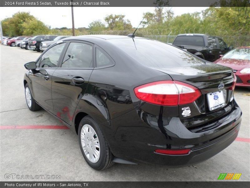 Tuxedo Black / Charcoal Black 2014 Ford Fiesta S Sedan