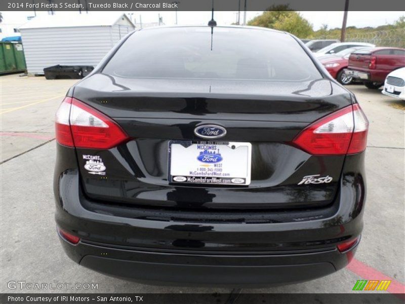 Tuxedo Black / Charcoal Black 2014 Ford Fiesta S Sedan