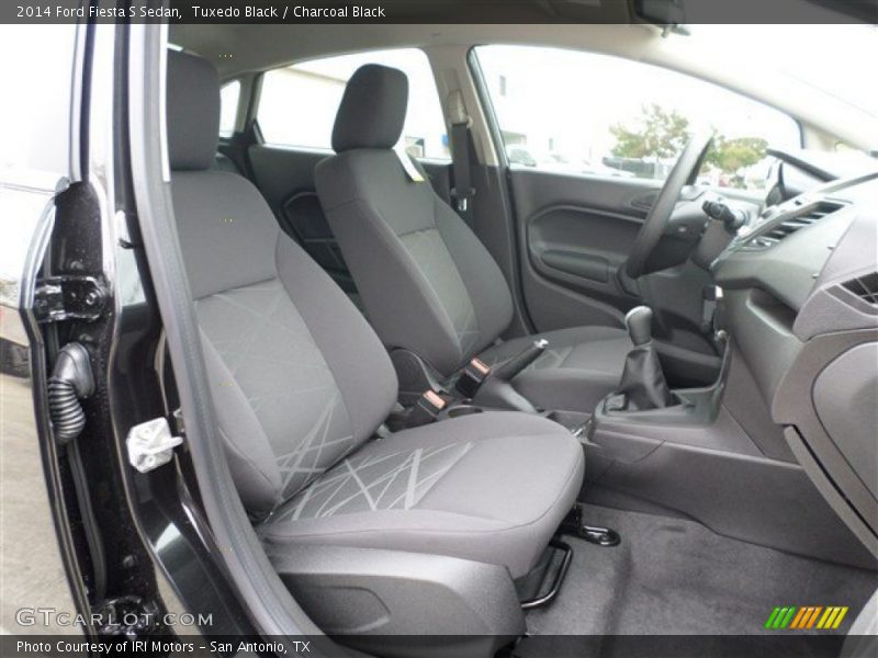 Tuxedo Black / Charcoal Black 2014 Ford Fiesta S Sedan