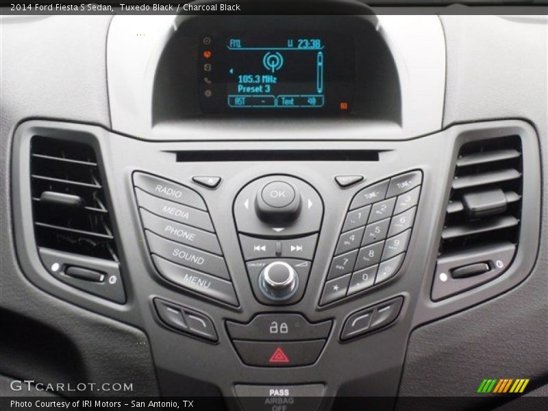 Tuxedo Black / Charcoal Black 2014 Ford Fiesta S Sedan