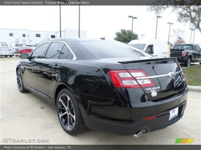 Tuxedo Black / Charcoal Black 2014 Ford Taurus Limited