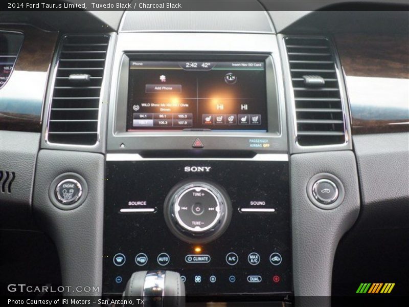 Tuxedo Black / Charcoal Black 2014 Ford Taurus Limited