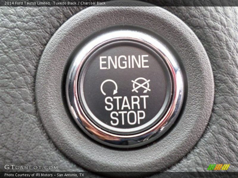 Tuxedo Black / Charcoal Black 2014 Ford Taurus Limited