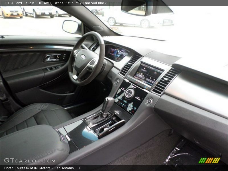 Dashboard of 2014 Taurus SHO AWD