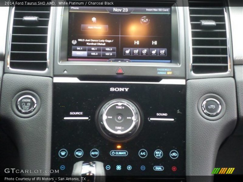 Controls of 2014 Taurus SHO AWD