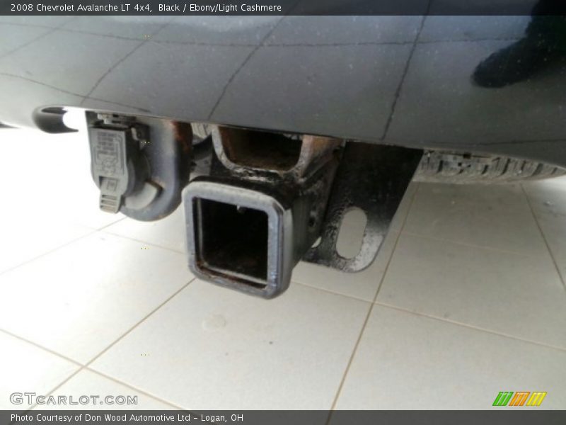 Black / Ebony/Light Cashmere 2008 Chevrolet Avalanche LT 4x4