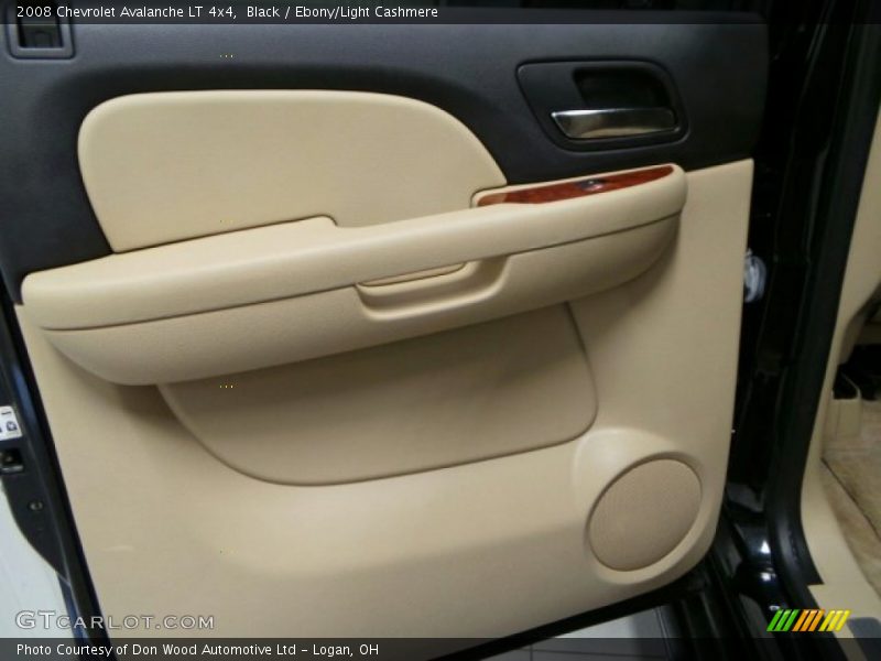 Black / Ebony/Light Cashmere 2008 Chevrolet Avalanche LT 4x4