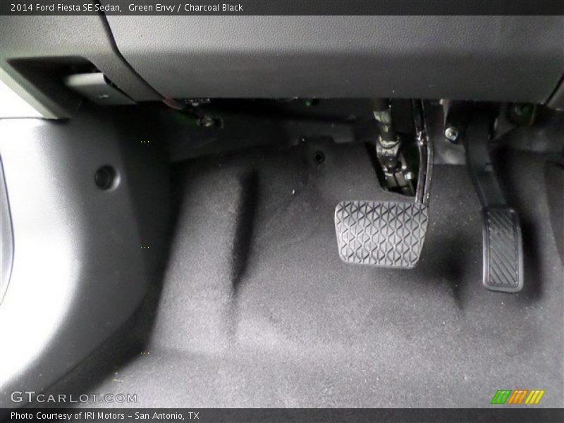 Green Envy / Charcoal Black 2014 Ford Fiesta SE Sedan