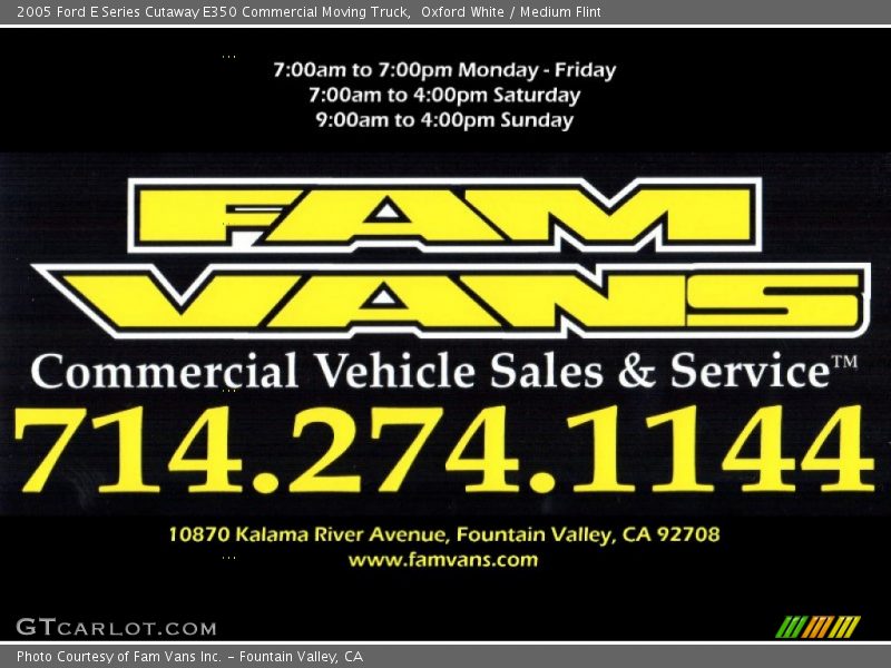 Oxford White / Medium Flint 2005 Ford E Series Cutaway E350 Commercial Moving Truck