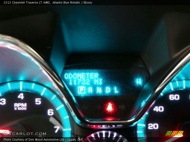 Atlantis Blue Metallic / Ebony 2013 Chevrolet Traverse LT AWD