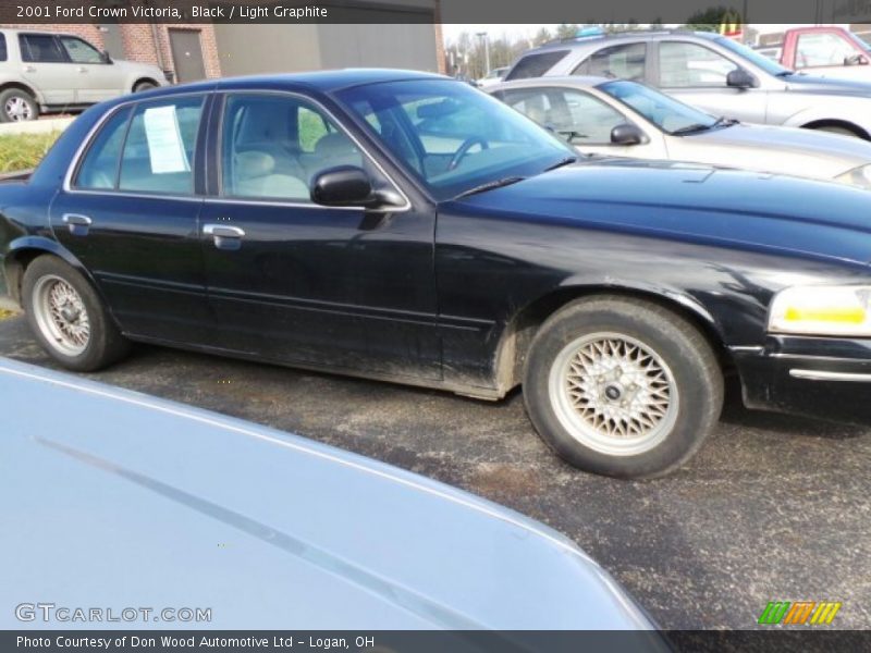 Black / Light Graphite 2001 Ford Crown Victoria