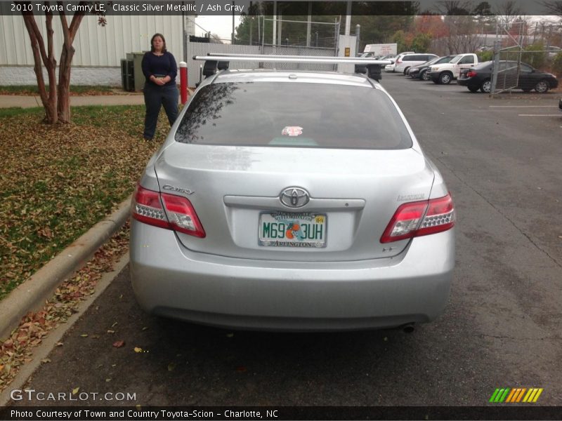 Classic Silver Metallic / Ash Gray 2010 Toyota Camry LE