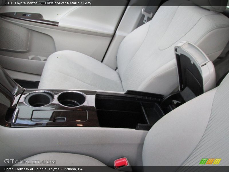 Classic Silver Metallic / Gray 2010 Toyota Venza I4