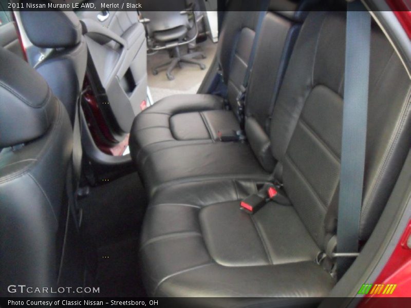 Merlot / Black 2011 Nissan Murano LE AWD