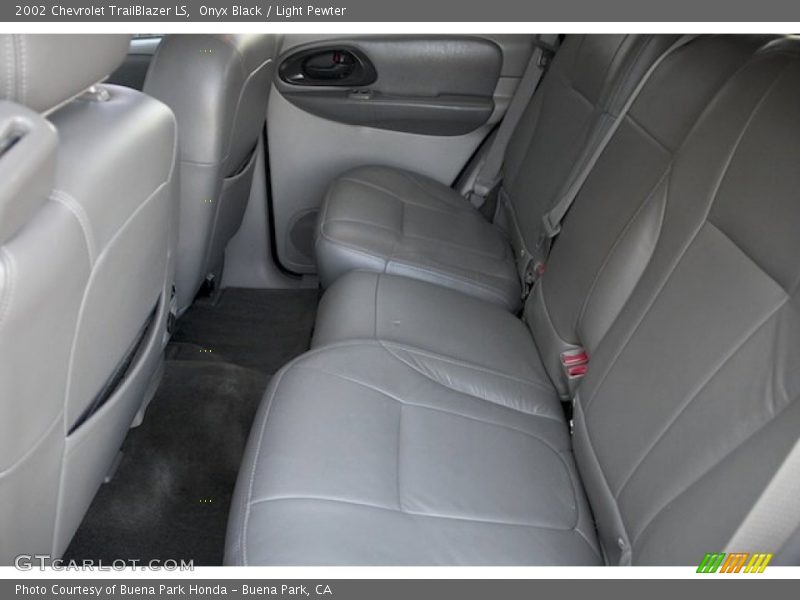 Onyx Black / Light Pewter 2002 Chevrolet TrailBlazer LS