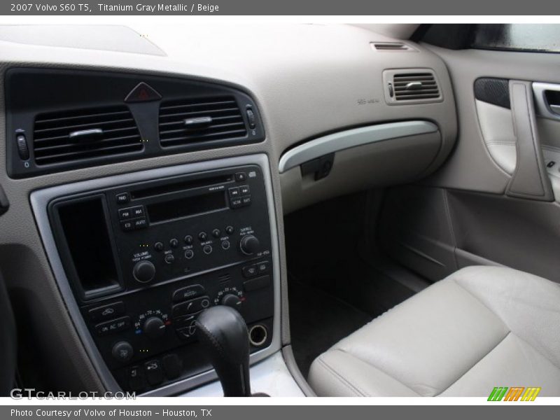 Titanium Gray Metallic / Beige 2007 Volvo S60 T5