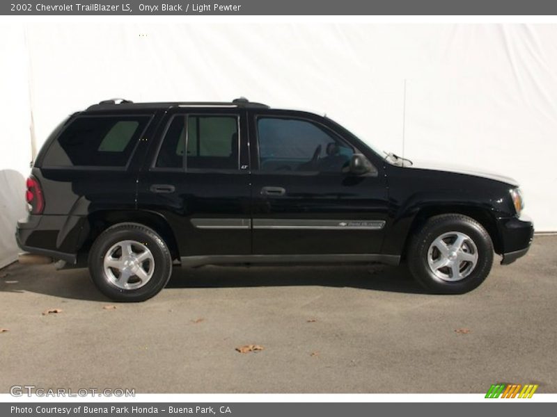  2002 TrailBlazer LS Onyx Black