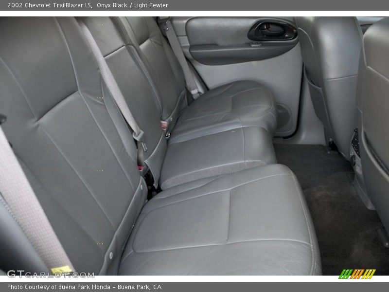 Onyx Black / Light Pewter 2002 Chevrolet TrailBlazer LS