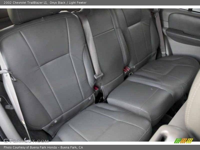 Onyx Black / Light Pewter 2002 Chevrolet TrailBlazer LS