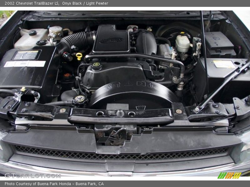 Onyx Black / Light Pewter 2002 Chevrolet TrailBlazer LS