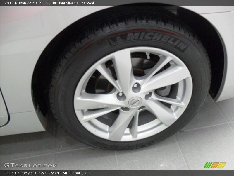 Brilliant Silver / Charcoal 2013 Nissan Altima 2.5 SL