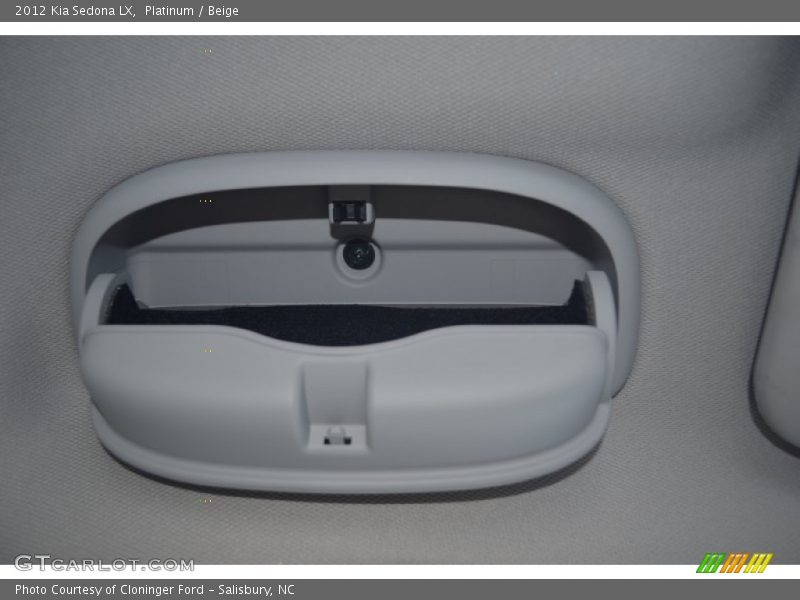 Platinum / Beige 2012 Kia Sedona LX